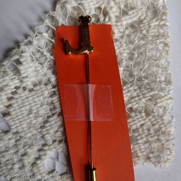 Initial L Pin - Picture 3 of 3